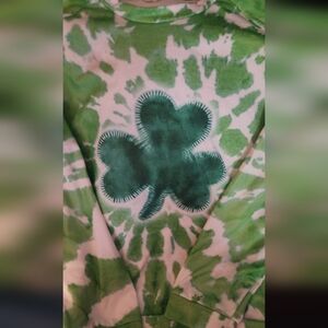 Green Tie-Dye Shamrock Shirt. Wonens Large. Front And Back Design